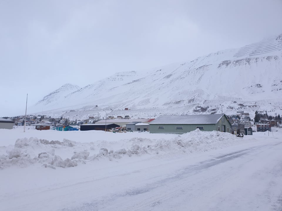 Norðurland: Áfram hættustig Siglufirði vegna snjóflóðahættu og óvissustig á Norðurlandi.
